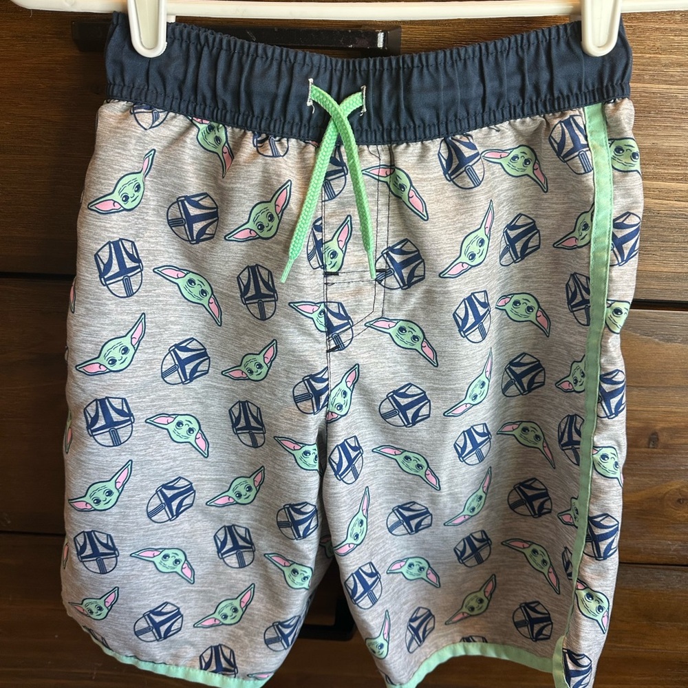 Star Wars Dark Blue and Light Green Character Shorts